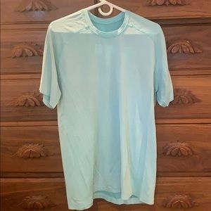 Lulu lemon short sleeve shirt